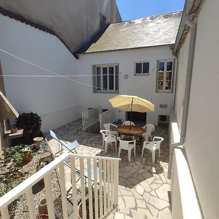 Maison 3 Ch, Cour Privee Et Wi-fi, Proche Et Commerces - Fr-1-92-949 * Les Sables-dʼOlonne