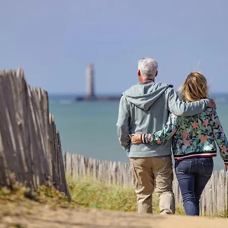 Hébergement de vacances Maison 3 Ch, Cour Privee Et Wi-fi, Proche Et Commerces - Fr-1-92-949 Les Sables-dʼOlonne